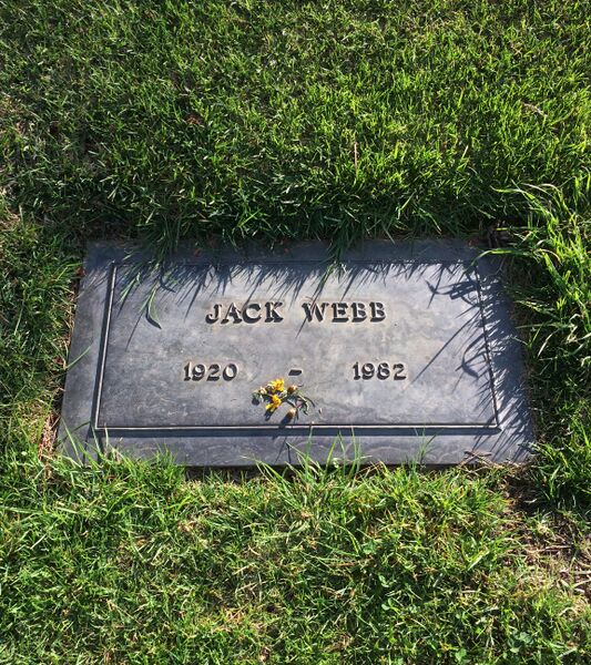 ملف:Jack Webb Grave.JPG