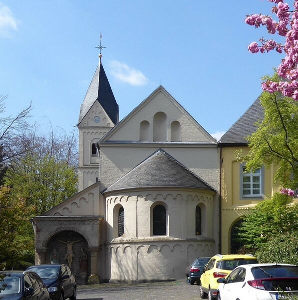 ملف:Klosterkirche Neuwerk Mönchengladbach (01).jpg