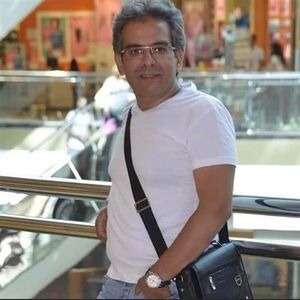 أشرف أبو زيد.jpg