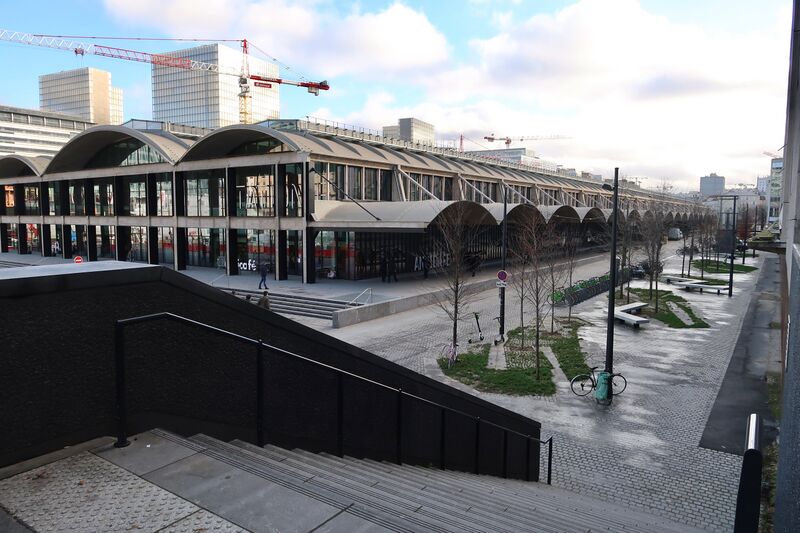 ملف:Halle Freyssinet, Paris 13e.jpg