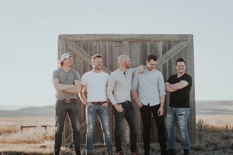 ملف:Hunter Brothers Promo Picture.jpg