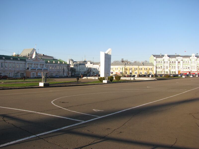 ملف:Vologda - Revolution square.jpg