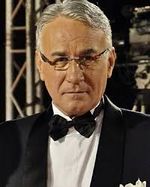 عزت أبو عوف1.jpg