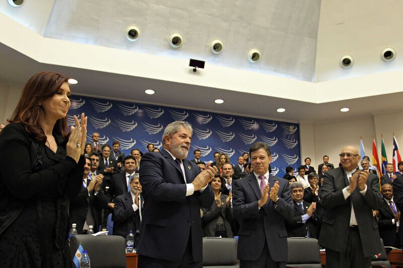 ملف:2010 Unasur summit.JPG