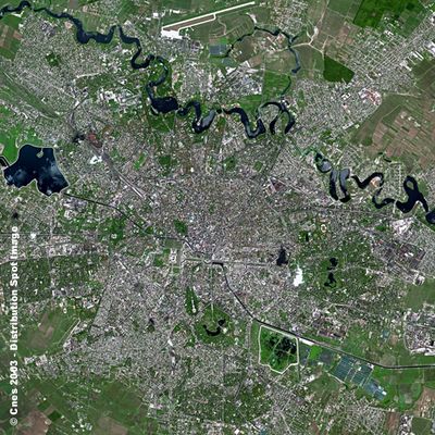 Bucharest SPOT 1064.jpg