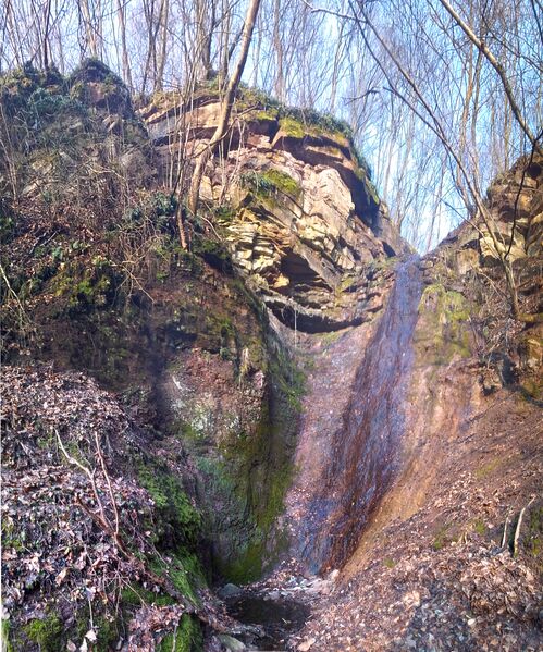 ملف:Делівський водоспад.jpg