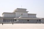 Dprk pyongyang kim mausoley view 05.jpg