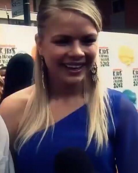 ملف:Kelli Goss crop.jpg