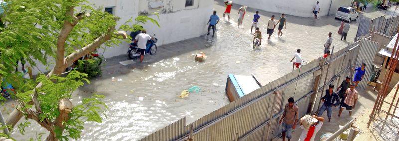 ملف:Malé after tsunami.jpg