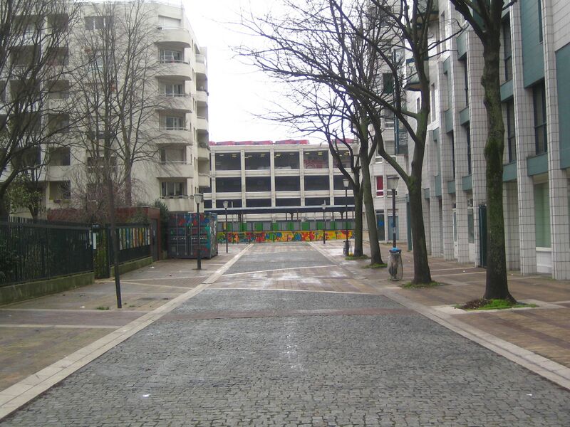 ملف:Rue Tchaïkovski 2019 4.jpg