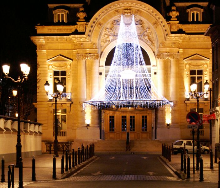 ملف:Théâtre de Puteaux.jpg