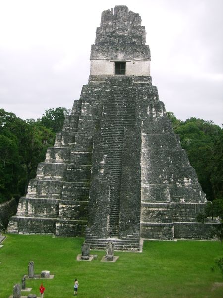 ملف:Tikal Guatemala Templo I 2008.jpg