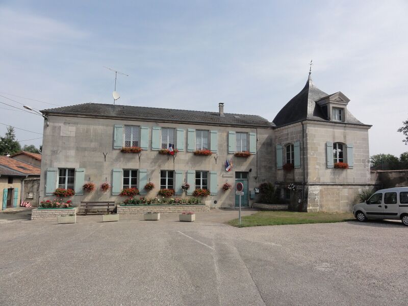 ملف:Ville-Issey (Meuse) mairie.JPG