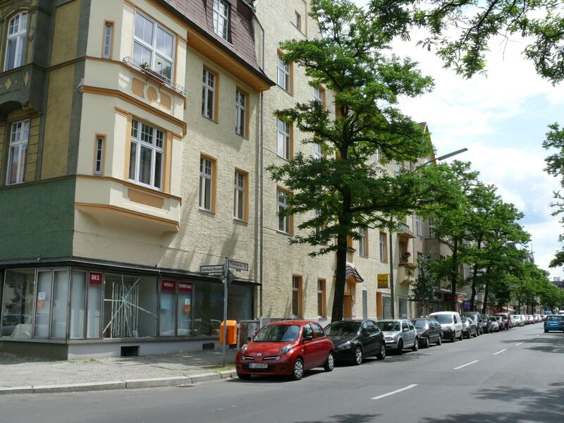 ملف:Wilhelmstadt Pichelsdorfer Straße.JPG